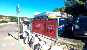 barriere publicitaire pizzeria