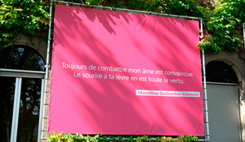 panneau de publicite mairie larochesuryon