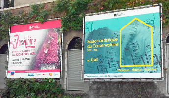 panneaux de chantier mairie larochesuryon